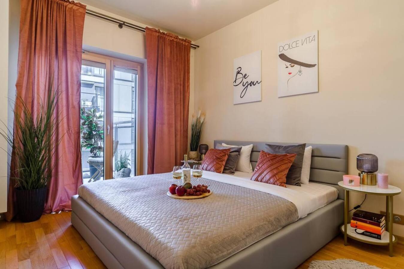 Lumina Premium Apart Near Mennica Residence Варшава Екстер'єр фото